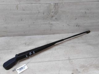 povodok-dvornika-levyi-renault-logan-art-19535