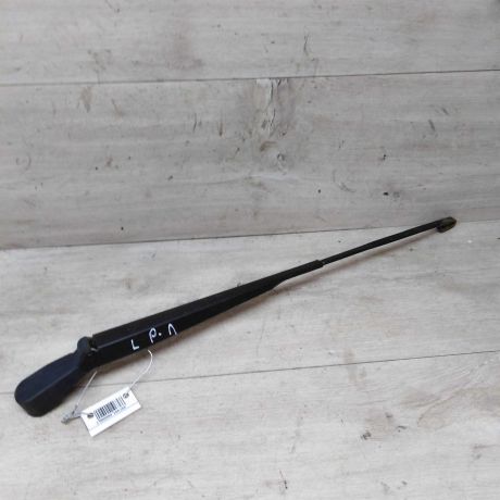 povodok-dvornika-levyi-renault-logan-art-19535-big-0