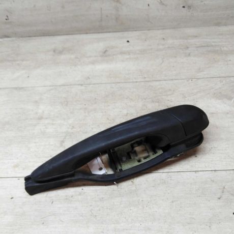 rucka-naruznaia-otkryvaniia-dveri-bmw-e46-art-19805-big-0