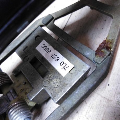 rucka-naruznaia-otkryvaniia-dveri-volkswagen-touareg-art-19910-big-3