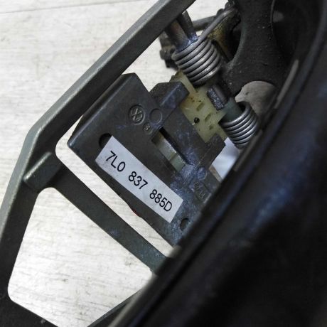 rucka-naruznaia-otkryvaniia-dveri-volkswagen-touareg-art-19935-big-3