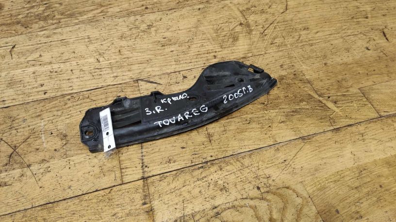 kronstein-kryla-zadnii-pravyi-volkswagen-touareg-art-20017-big-0