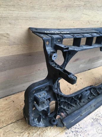 peredniaia-panel-televizor-audi-a6-c6-24i-bdw-art-20291-big-4