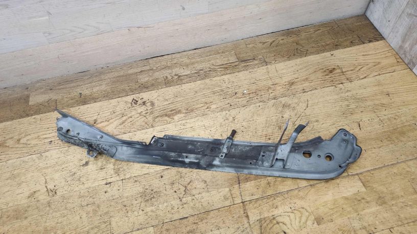 kronstein-levogo-kryla-volkswagen-touareg-32-do-rest-strela-lonzeron-art-20426-big-2