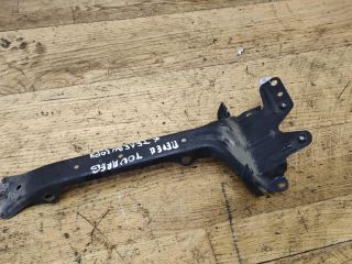 kronstein-perednei-paneli-volkswagen-touareg-art-20428