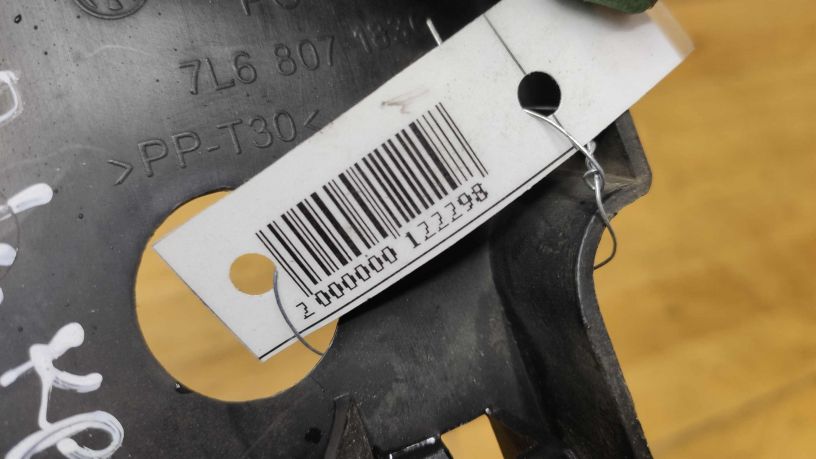 kronstein-levogo-kryla-volkswagen-touareg-art-20470-big-3