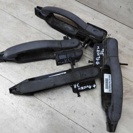 rucka-naruznaia-otkryvaniia-dveri-ford-fusion-art-20805-big-0