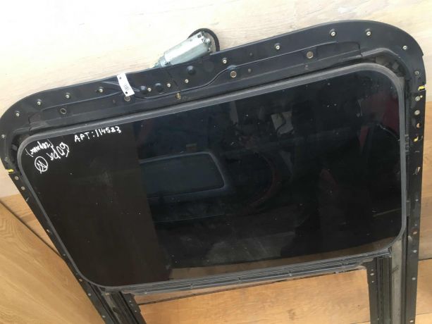 liuk-krysi-volkswagen-bora-art-21108-big-1