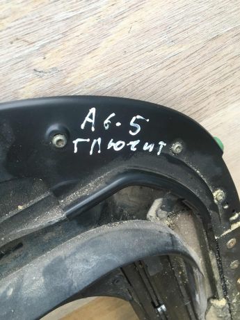 liuk-krysi-audi-a6-c5-art-21376-big-3