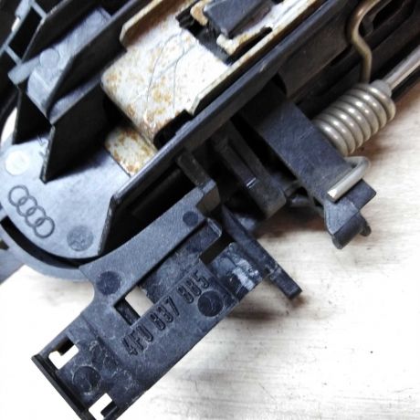 rucka-naruznaia-otkryvaniia-dveri-audi-a6-c6-art-21578-big-2