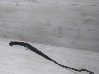 povodok-dvornika-pravyi-hyundai-solaris-art-22841