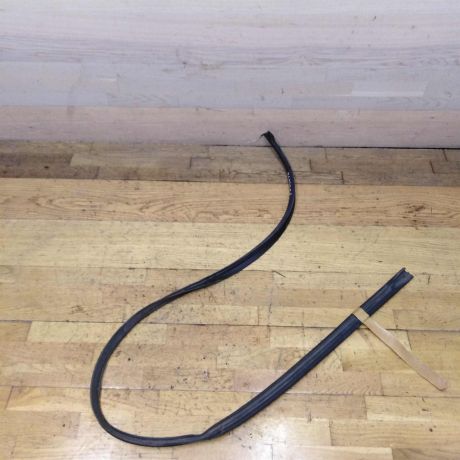 molding-krysi-rezinka-levaia-nissan-almera-classic-art-23067-big-0