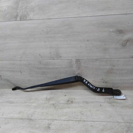 povodok-dvornika-levyi-nissan-almera-classic-art-23074-big-0