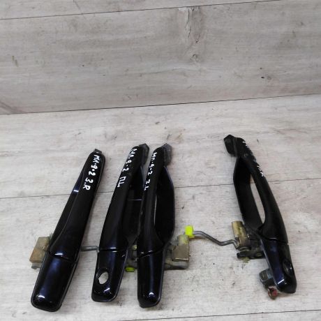 rucka-naruznaia-otkryvaniia-dveri-mitsubishi-lancer-9-art-23327-big-0