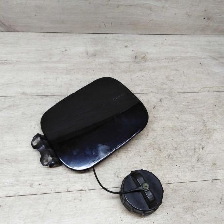 liucok-benzobaka-mitsubishi-lancer-9-sedan-art-23330-big-0