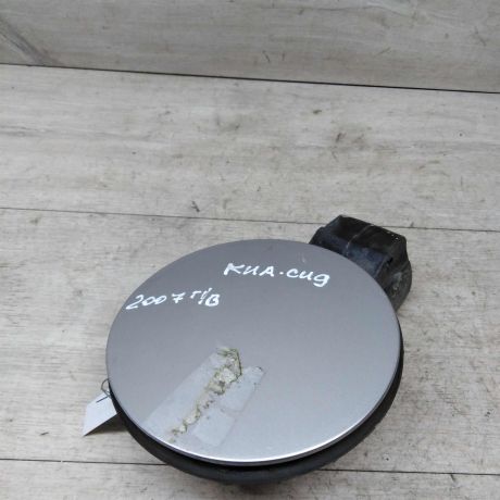 liucok-benzobaka-kia-ceed-liuk-art-23383-big-1