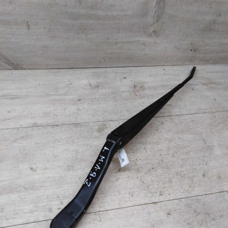 povodok-dvornika-levyi-mitsubishi-lancer-9-art-23543-big-0