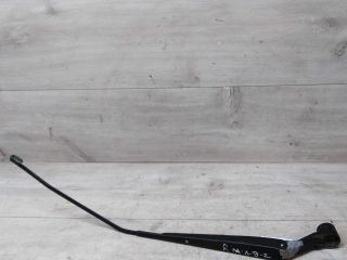 povodok-dvornika-pravyi-mitsubishi-lancer-9-art-23574