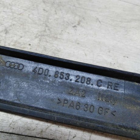 us-molding-pravyi-pod-faru-audi-a8-d2-art-24981-big-2