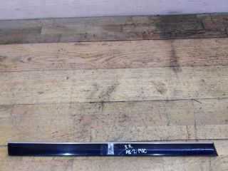 molding-dveri-zadnii-pravyi-audi-a8-d2-nakladka-art-25150