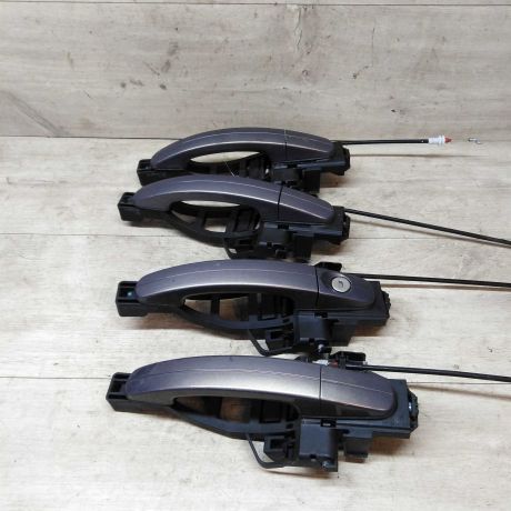 rucka-naruznaia-otkryvaniia-dveri-ford-focus-3-art-25508-big-0