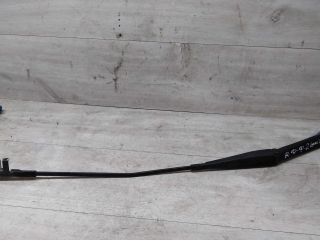 povodok-dvornika-pravyi-ford-focus-2-do-rest-art-25778