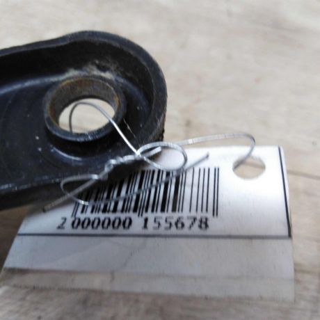 povodok-dvornika-pravyi-ford-focus-2-do-rest-art-25778-big-2