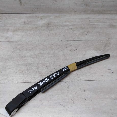 povodok-dvornika-ocistitelia-kryski-bagaznika-opel-astra-h-rest-art-26128-big-0