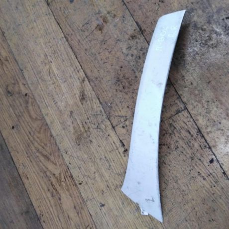 nakladka-pod-faru-pravaia-peugeot-boxer-art-26595-big-0