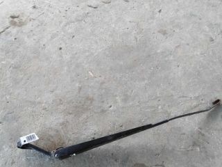 povodok-dvornika-pravyi-mazda-626-art-26952