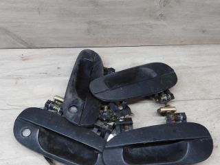 rucka-naruznaia-otkryvanii-dveri-mitsubishi-galant-7-art-27104