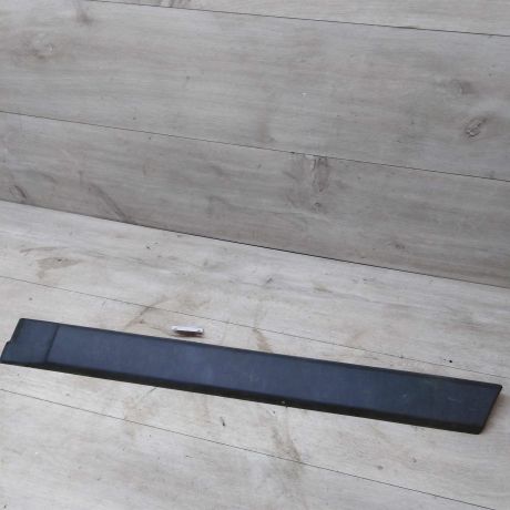 molding-zadnei-levoi-dveri-volkswagen-jetta-193853753f-art-27491-big-0