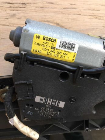 liuk-krysi-stekliannyi-volkswagen-passat-b5-gp-art-27785-big-4