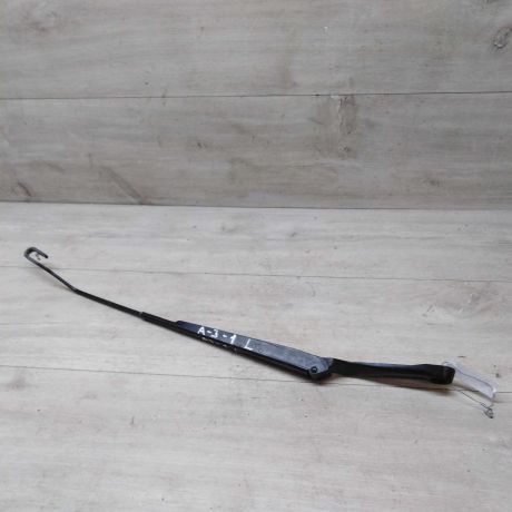 povodok-dvornika-levyi-audi-a3-art-27974-big-0