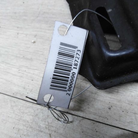 peredniaia-panel-element-srednii-volkswagen-golf-4-art-28101-big-2