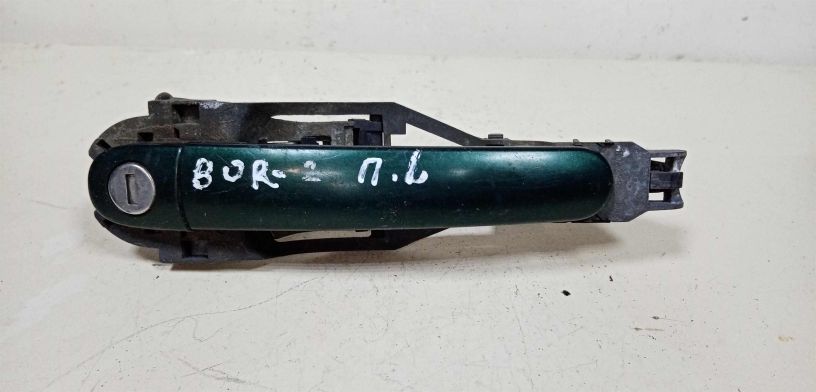 rucka-naruznaia-otkryvaniia-dveri-volkswagen-golf-4-art-28224-big-0