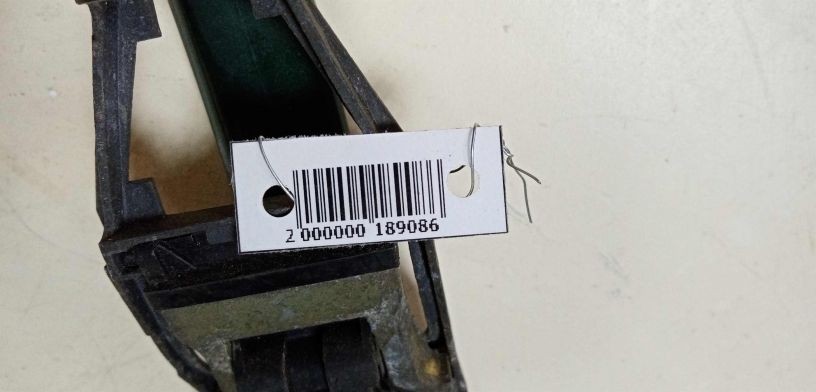 rucka-naruznaia-otkryvaniia-dveri-volkswagen-golf-4-art-28224-big-1