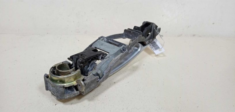 rucka-naruznaia-otkryvaniia-dveri-volkswagen-bora-art-28285-big-1