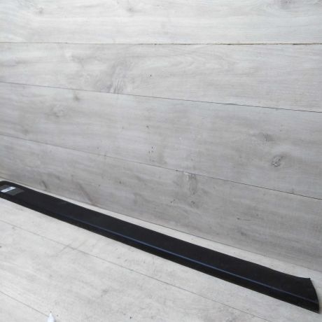 molding-dveri-niznii-perednii-levyi-volkswagen-passat-b5-art-28492-big-0