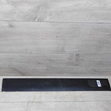 molding-dveri-niznii-zadnii-pravyi-volkswagen-passat-b5-art-28729-big-0