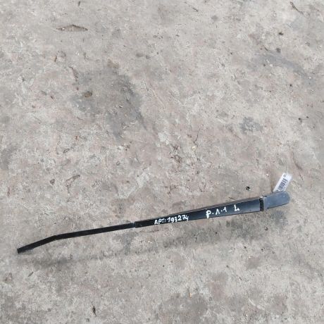 povodok-dvornika-levyi-renault-logan-art-28864-big-0