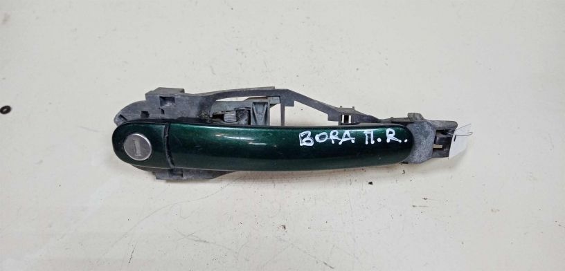 rucka-naruznaia-otkryvaniia-dveri-volkswagen-bora-art-28946-big-0