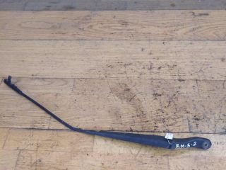 povodok-dvornika-pravyi-mazda-3-bk-xetcbek-art-29847