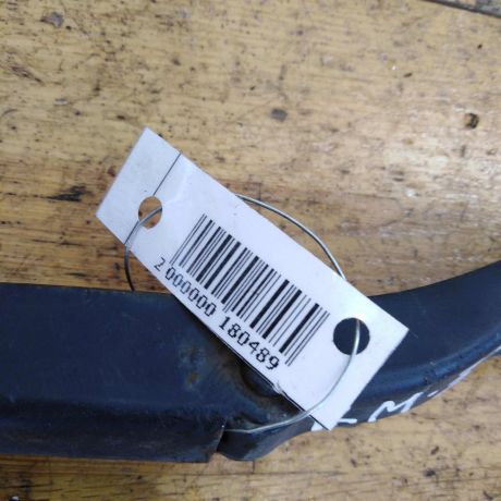 povodok-dvornika-pravyi-mazda-3-bk-xetcbek-art-29847-big-1