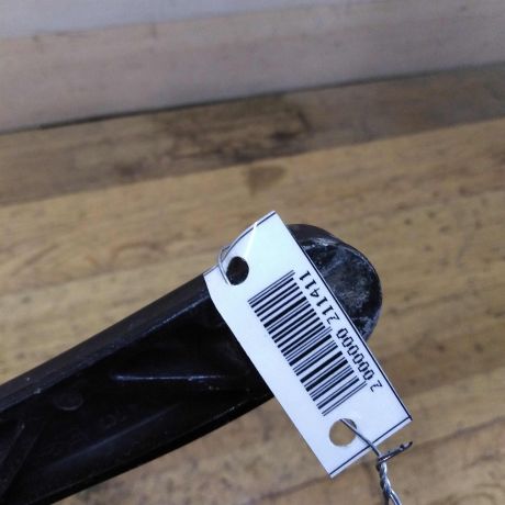 povodok-dvornika-pravyi-volkswagen-passat-b6-art-30127-big-1