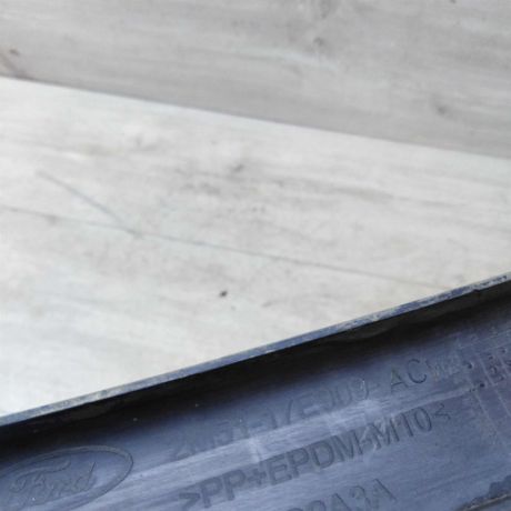 nakladka-bampera-levaia-molding-ford-focus-1-rest-art-30987-big-1