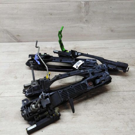 rucka-naruznaia-otkryvaniia-dveri-toyota-camry-v40-art-31457-big-2