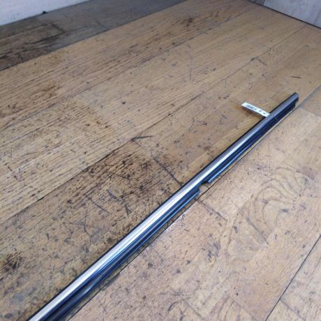 molding-dveri-zadnii-pravyi-pod-steklo-toyota-camry-v40-art-31666-big-3