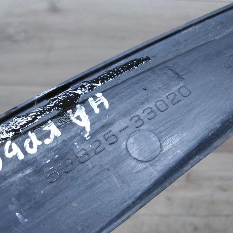 nakladka-pravaia-zashhita-dlia-perednego-kryla-toyota-camry-v40-art-31681-big-2