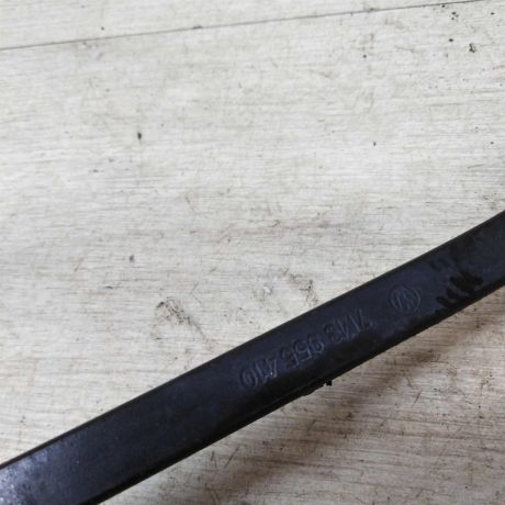 povodok-dvornika-pravyi-volkswagen-sharan-rest-19-tdi-ayu-art-31743-big-1